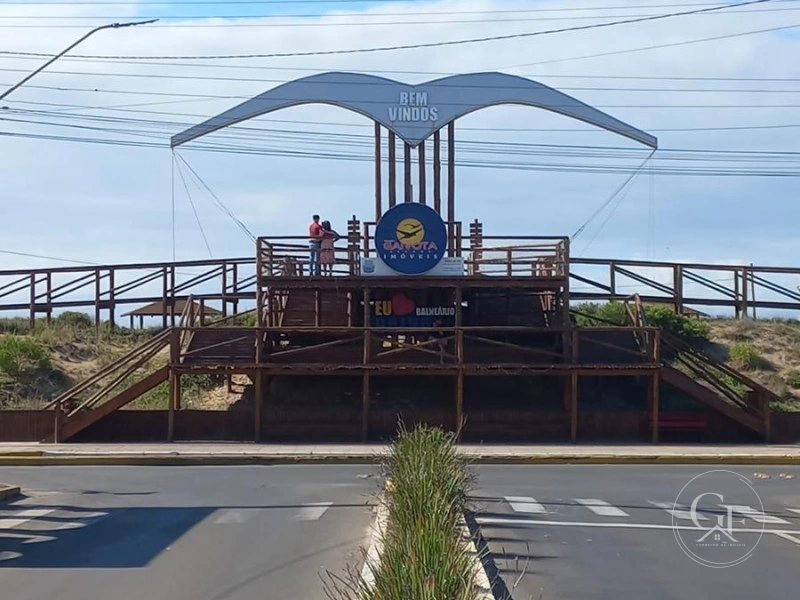 Casa Pertinho do Mar a Venda