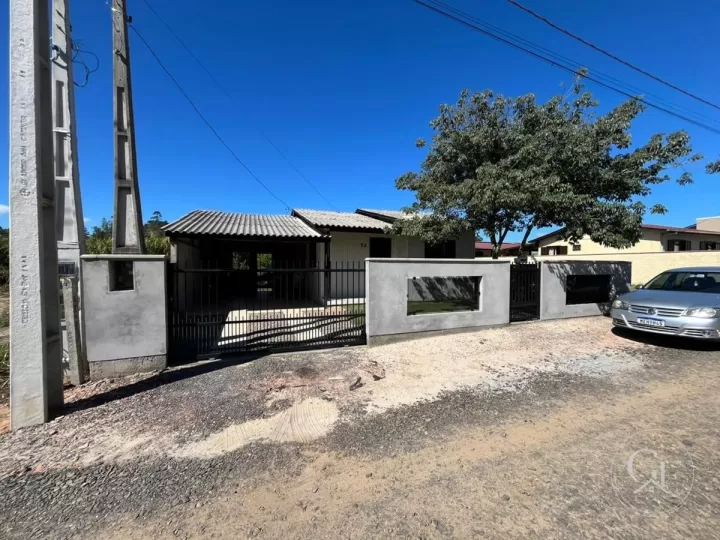 Casa em Santa Rosa do Sul - Bairro Embratel