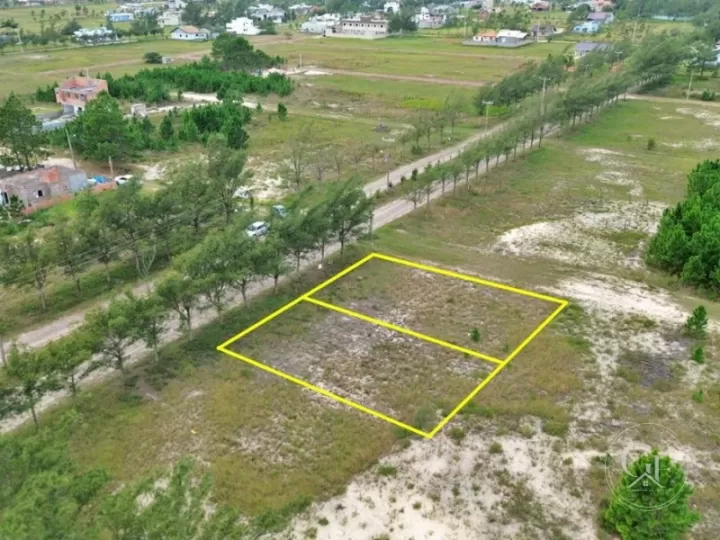 Terrenos Juntos no Condomínio em Balneário Gaivota