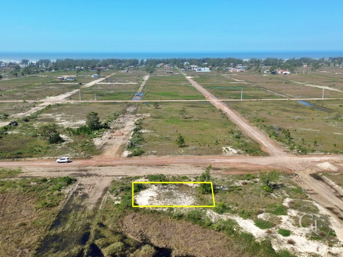 Terreno de Esquina na Praia Arpoador
